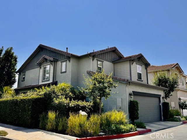 Detail Gallery Image 1 of 24 For 24081 Stone Creek Dr, Valencia,  CA 91354 - 3 Beds | 2/1 Baths