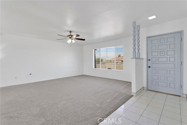 Detail Gallery Image 8 of 40 For 16757 Danbury, Hesperia,  CA 92345 - 3 Beds | 2 Baths