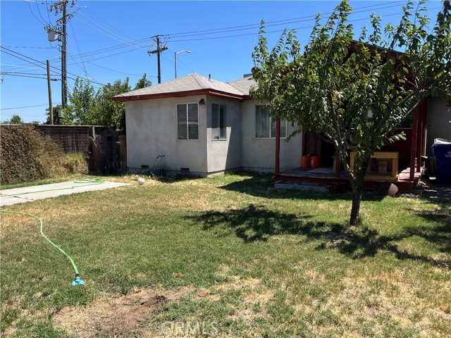 1681 Winton Way, Atwater CA: https://media.crmls.org/medias/e263825d-e3e8-409f-a326-321b6f73d4d1.jpg