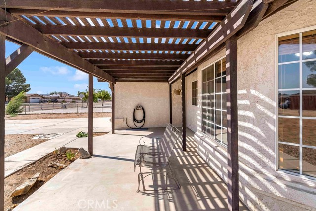 Detail Gallery Image 8 of 39 For 15189 Tonikan, Apple Valley,  CA 92307 - 3 Beds | 2 Baths