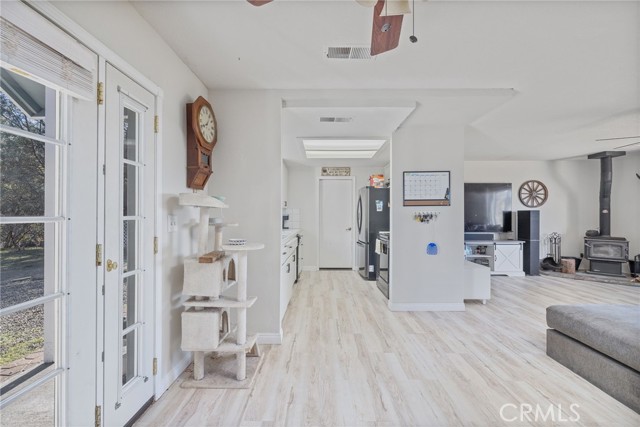 Detail Gallery Image 9 of 61 For 33030 Road 233, North Fork,  CA 93643 - 3 Beds | 2 Baths