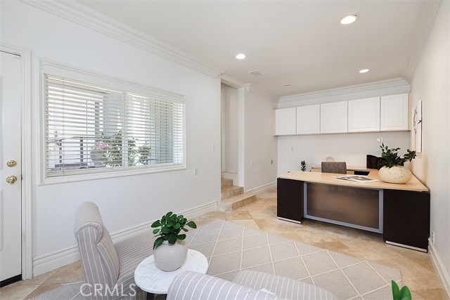 Detail Gallery Image 21 of 33 For 1 Coventry, Newport Beach,  CA 92660 - 4 Beds | 3/1 Baths
