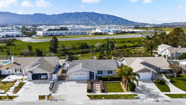 Detail Gallery Image 4 of 38 For 1224 Palos Verde, Corona,  CA 92880 - 3 Beds | 2 Baths