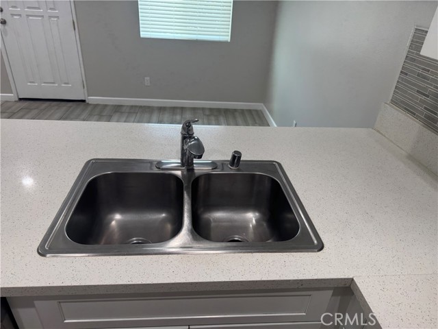 Detail Gallery Image 9 of 32 For 13665 Arrow Bld #3,  Fontana,  CA 92335 - 3 Beds | 2 Baths