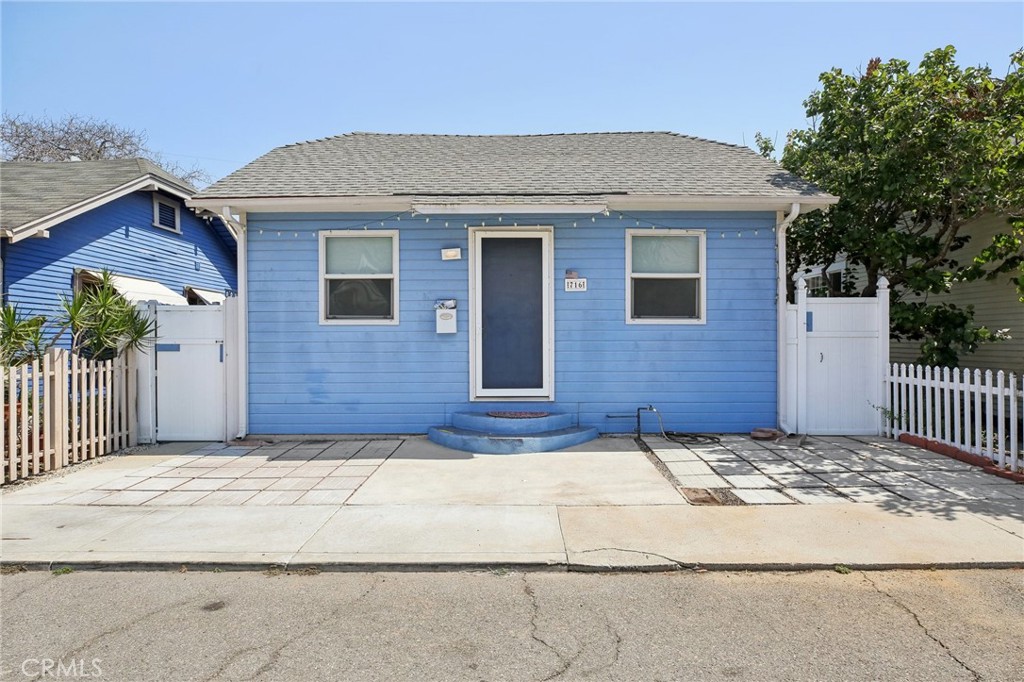 716 Pacific Lane