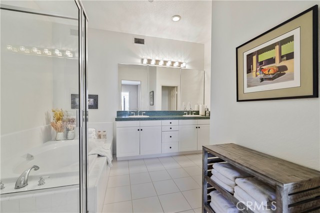 E2697380 Cd05 4285 A848 6155cfd25225