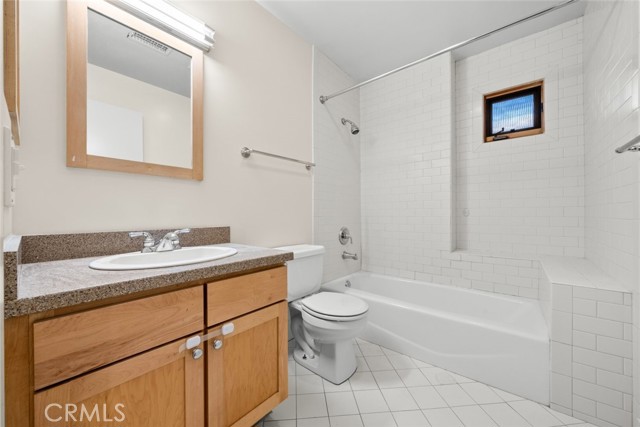 Detail Gallery Image 24 of 35 For 112 S Roosevelt Ave #102,  Pasadena,  CA 91107 - 3 Beds | 2/1 Baths