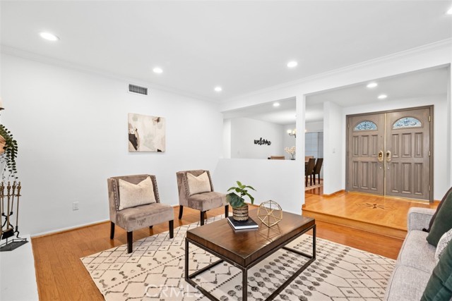 18639 Citronia Street photo 8