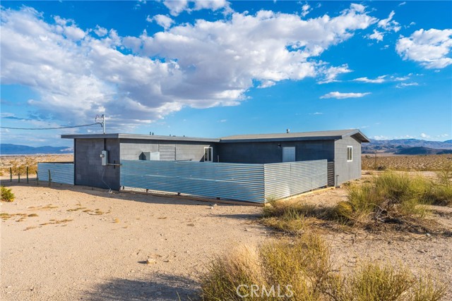 Detail Gallery Image 37 of 56 For 1530 Applegate Way, Twentynine Palms,  CA 92277 - 2 Beds | 2 Baths