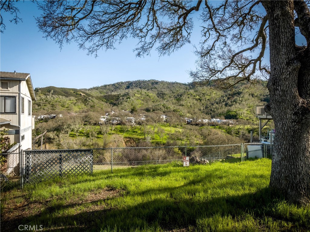 5042 Meadow Lark Lane
