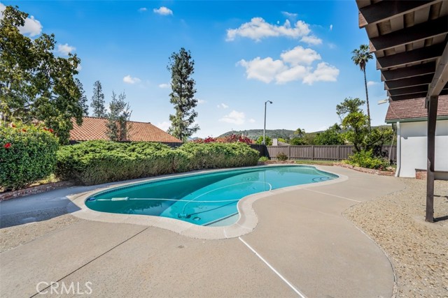 Image 31 of 35 For 6304 Tamarind Street