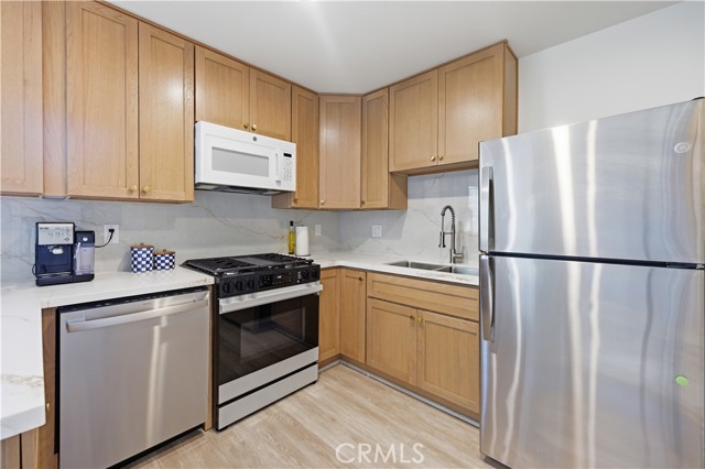 Detail Gallery Image 28 of 39 For 26521 via Gorrion, Mission Viejo,  CA 92691 - 4 Beds | 3 Baths