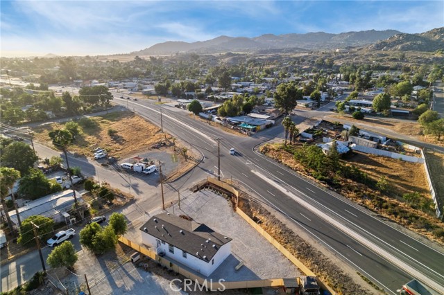 Detail Gallery Image 11 of 42 For 26096 Melba Ave, Homeland,  CA 92548 - 4 Beds | 2 Baths