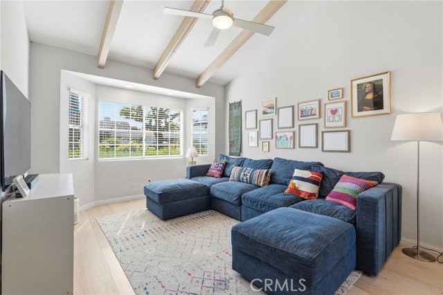 Detail Gallery Image 5 of 33 For 2213 Dufour Avenue #a, Redondo Beach,  CA 90278 - 3 Beds | 2/1 Baths