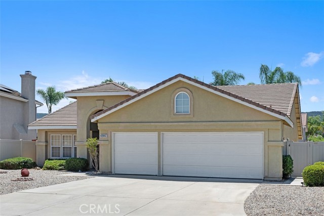 24329 Corte Aldalano, Murrieta CA: https://media.crmls.org/medias/e2701bcc-1ad2-4a1a-8eba-535ee5fa2112.jpg