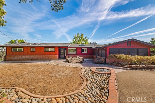 Detail Gallery Image 1 of 55 For 14105 Calle Privada, Red Bluff,  CA 96080 - 4 Beds | 2/1 Baths