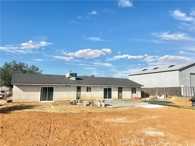 Detail Gallery Image 16 of 19 For 17833 Smoke Tree St, Hesperia,  CA 92345 - 3 Beds | 2 Baths
