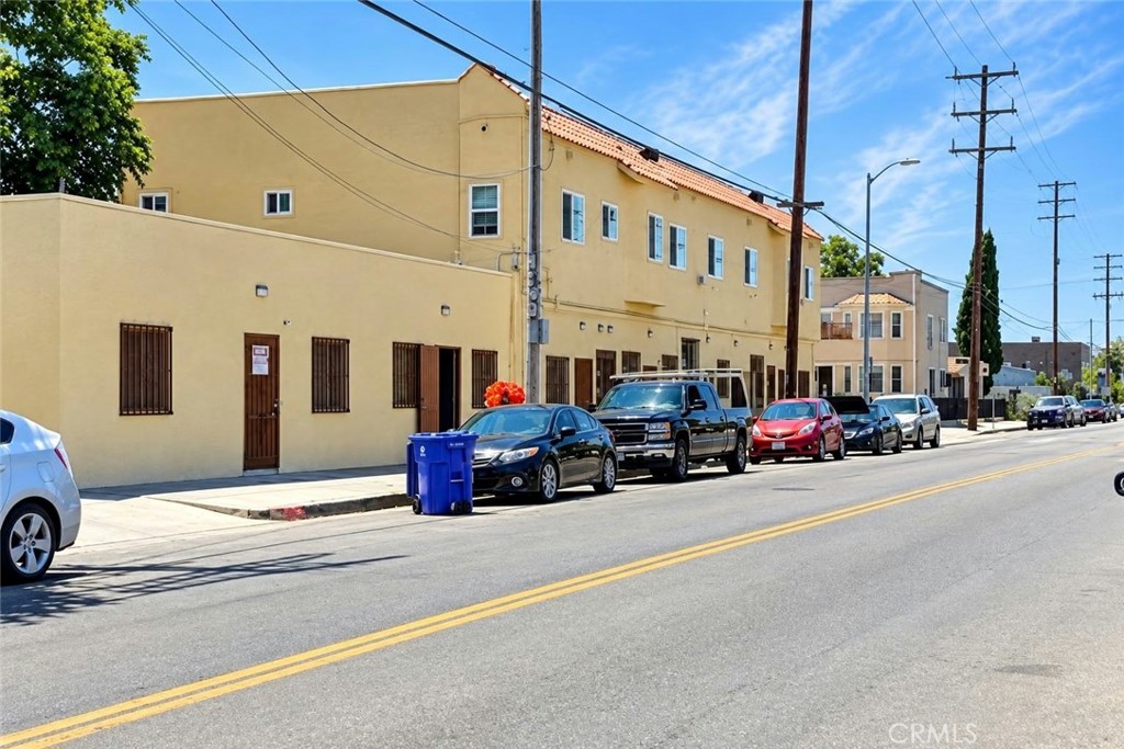 SingleFamilyResidence at 2214 HOOPER