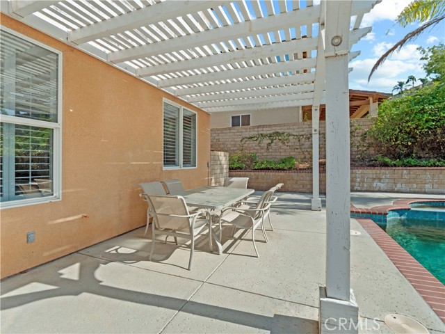 30375 June Rose Court, Castaic CA: https://media.crmls.org/medias/e2717aef-3a26-4b29-a942-45c467413126.jpg