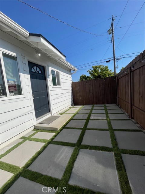 Detail Gallery Image 9 of 11 For 728 E Princeton St #B,  Ontario,  CA 91764 - 1 Beds | 1 Baths