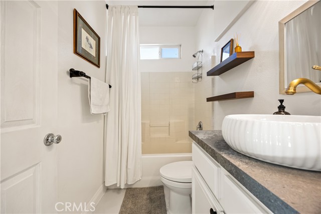 Detail Gallery Image 34 of 50 For 15592 Red Oak, Victorville,  CA 92394 - 3 Beds | 2 Baths