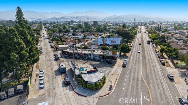  Commercial for Sale in Sun Valley, California