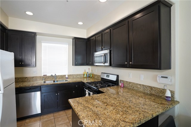 Image 3 for 7640 Stewart And Gray Rd #D, Downey, CA 90241