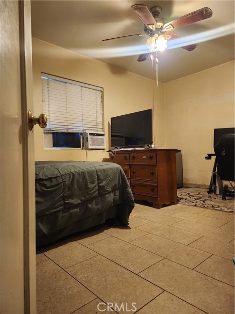 12138 Magnolia Street, El Monte CA: https://media.crmls.org/medias/e274b8e3-951d-4350-bc3e-230bf299a8d8.jpg