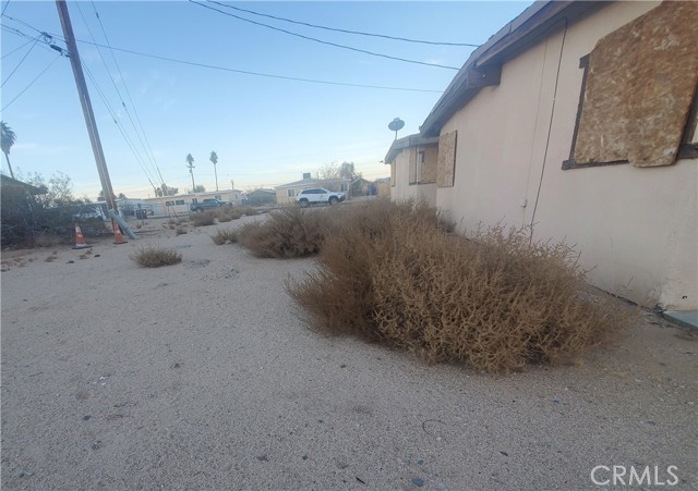 Detail Gallery Image 10 of 12 For 74031 Gorgonio Dr, Twentynine Palms,  CA 92277 - 4 Beds | 2 Baths