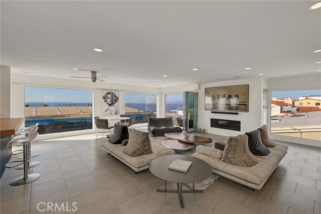 232 32nd Place, Manhattan Beach CA: https://media.crmls.org/medias/e2756308-6f90-48cf-bb18-e4841efcd91b.jpg