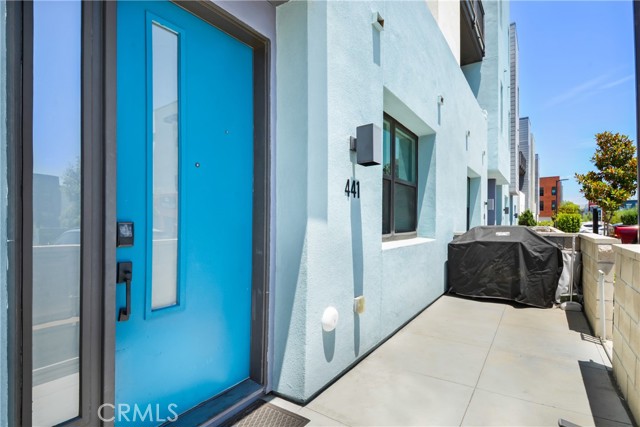 Detail Gallery Image 1 of 22 For 441 Village Way, Brea,  CA 92821 - 3 Beds | 3/1 Baths