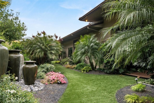 3386 Canyon Oaks Terrace, Chico CA: https://media.crmls.org/medias/e2758c36-d351-44eb-8bb5-3b4f7bcb1979.jpg