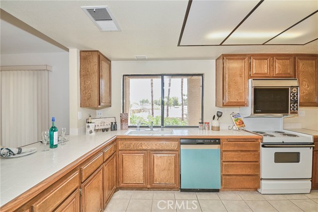 Image 10 for 72350   Canyon LN