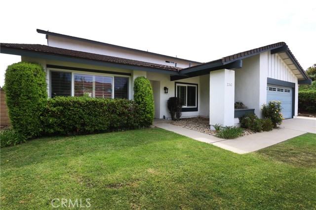 2242 Flower Creek Ln, Hacienda Heights, CA 91745