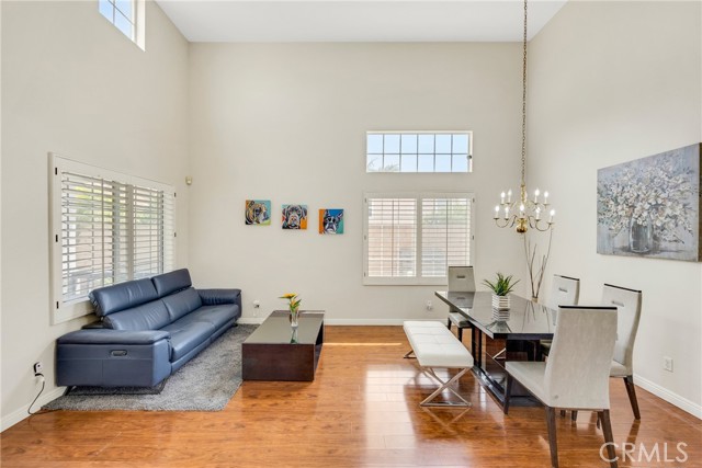 870 E Bermuda Dunes Court, Ontario CA: https://media.crmls.org/medias/e275f686-8f8c-4141-8e7f-f3c4135a22b2.jpg