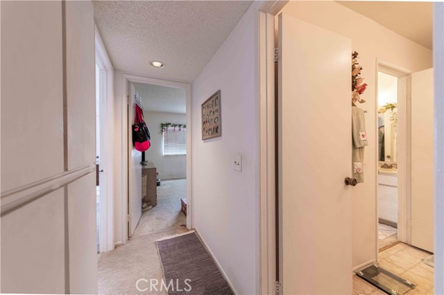 1363 San Simeon Court, Ventura CA: https://media.crmls.org/medias/e276ded3-d6d5-464c-9ca7-859fbcc4dd28.jpg