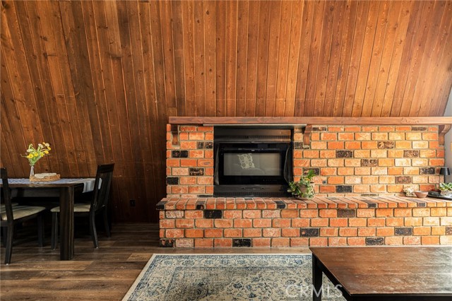 Detail Gallery Image 8 of 39 For 30941 Glen Oak, Running Springs,  CA 92382 - 3 Beds | 2 Baths