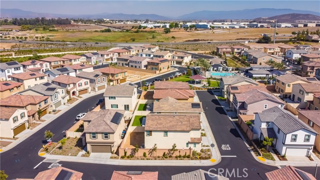 30310 Wild Oat Street, Murrieta CA: https://media.crmls.org/medias/e27797df-468f-480c-93d4-27d92c3b6712.jpg