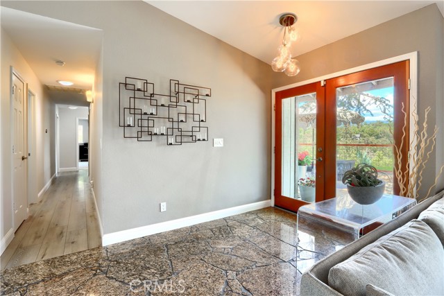 Detail Gallery Image 9 of 47 For 45792 Sutton Dr, Oakhurst,  CA 93644 - 4 Beds | 3 Baths