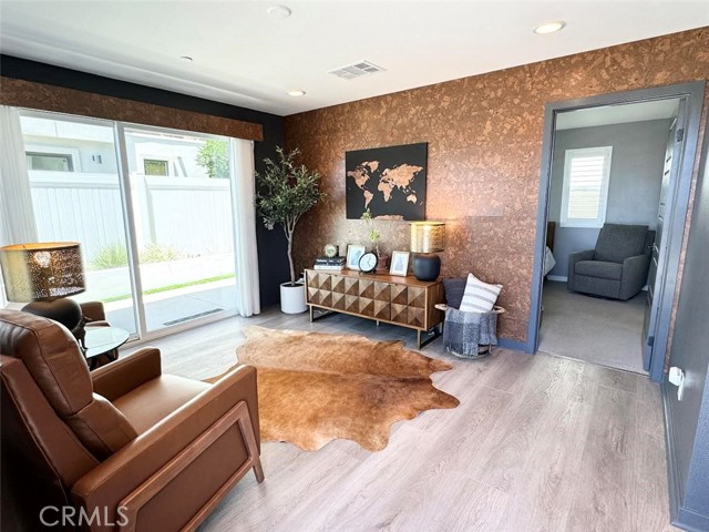 Detail Gallery Image 9 of 39 For 1057 Canal St, Oxnard,  CA 93035 - 3 Beds | 4 Baths