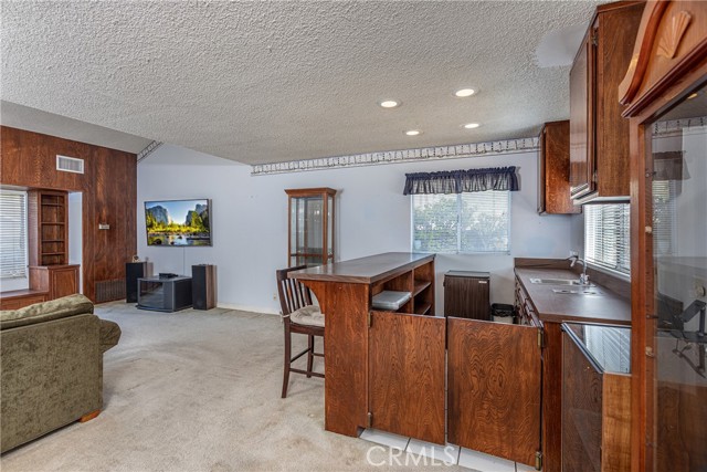 Detail Gallery Image 16 of 33 For 18644 Nau Ave, Porter Ranch,  CA 91326 - 4 Beds | 2/1 Baths