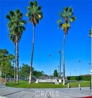 https://media.crmls.org/medias/e279de1b-be30-4331-80a2-265a7fed460d.jpg?preset=X-Large