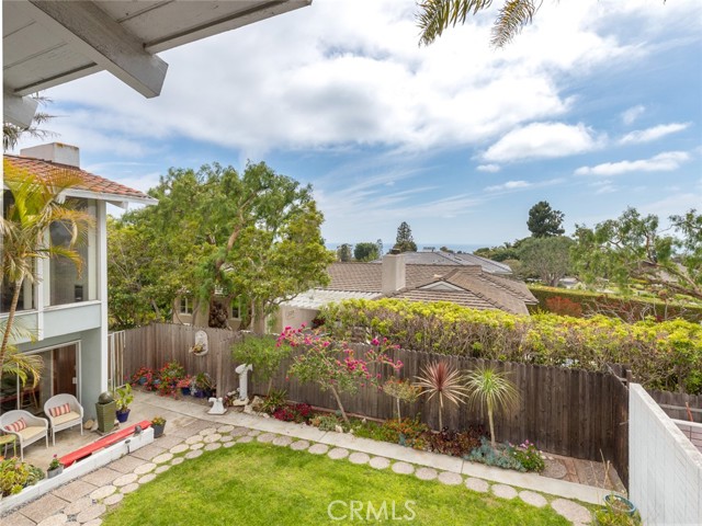 712 Yarmouth Road, Palos Verdes Estates, California 90274, 3 Bedrooms Bedrooms, ,2 BathroomsBathrooms,Residential,Sold,Yarmouth,SB21096002