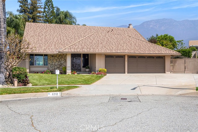 Detail Gallery Image 1 of 35 For 6312 Cameo St, Alta Loma,  CA 91701 - 4 Beds | 2/1 Baths