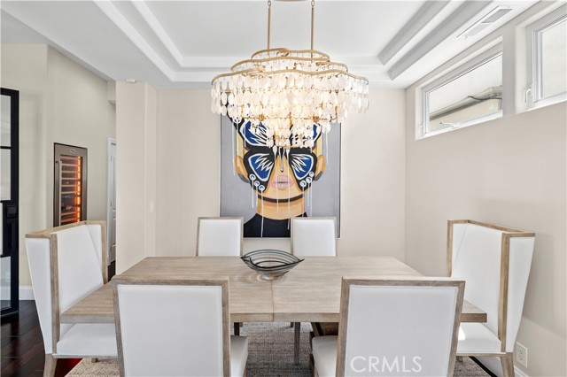 412 Poinsettia Avenue, Corona del Mar CA: https://media.crmls.org/medias/e27b03d6-b4a8-40c0-8baf-ad2c815acd53.jpg