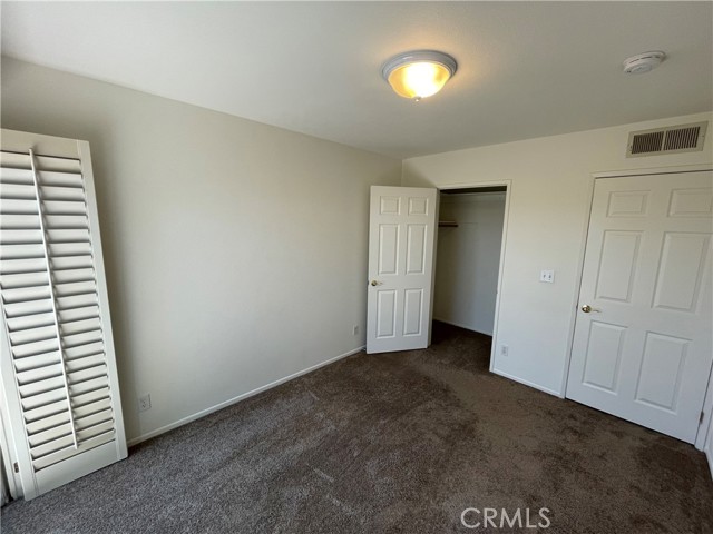 Detail Gallery Image 12 of 21 For 15794 Midwood Dr #6,  Granada Hills,  CA 91344 - 3 Beds | 3 Baths