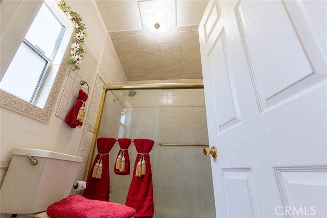 11465 Fox Hollow Lane, Pacoima CA: https://media.crmls.org/medias/e27b7261-4190-43cb-82cb-415b9cb6ed55.jpg