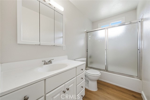 Detail Gallery Image 9 of 17 For 3122 W Maywood, Anaheim,  CA 92804 - 3 Beds | 25/1 Baths
