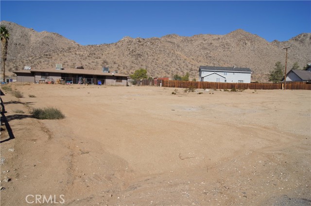 0 Carlisle Rd, Apple Valley, California 92307, ,Land,For Sale,0 Carlisle Rd,CRPF22219723