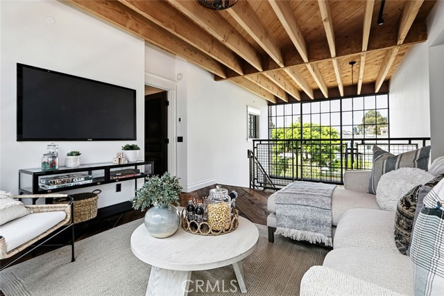 3208 Agnes Road, Manhattan Beach CA: https://media.crmls.org/medias/e27c993e-6834-4407-a91a-d7cd4b2f1709.jpg